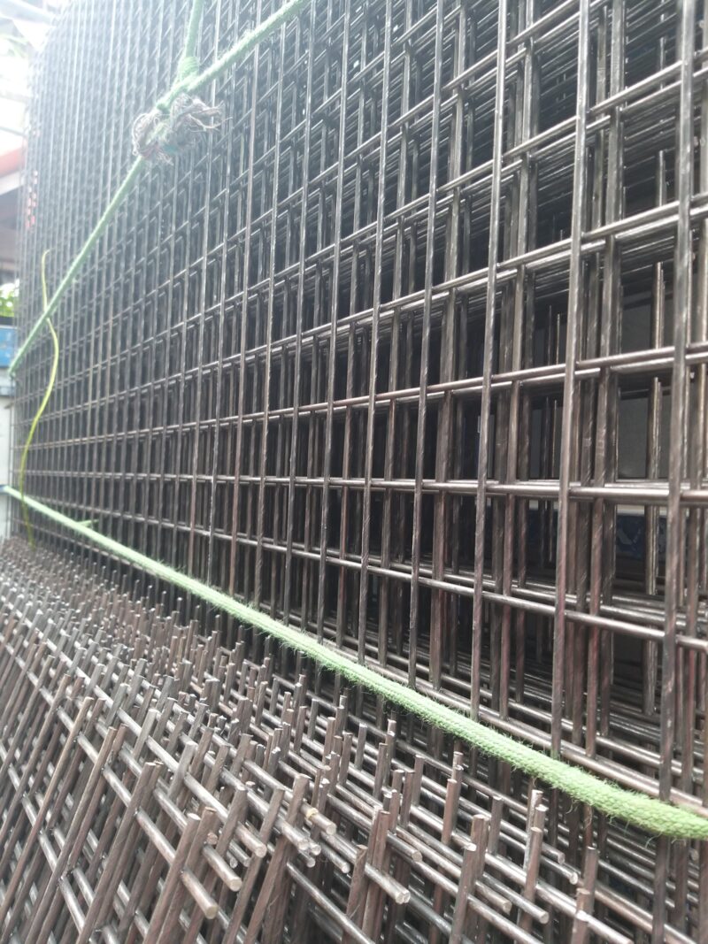 Lưới thép hàn phi 4 ô 50x50 dạng tấm hàng sẵn kho